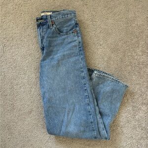 Levi’s baggy dad jean